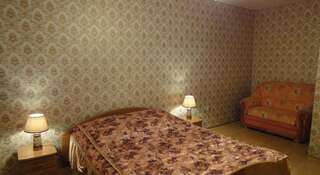 Гостиница Вояж Вологда Двухместный номер с 1 кроватью и общей ванной комнатой-2